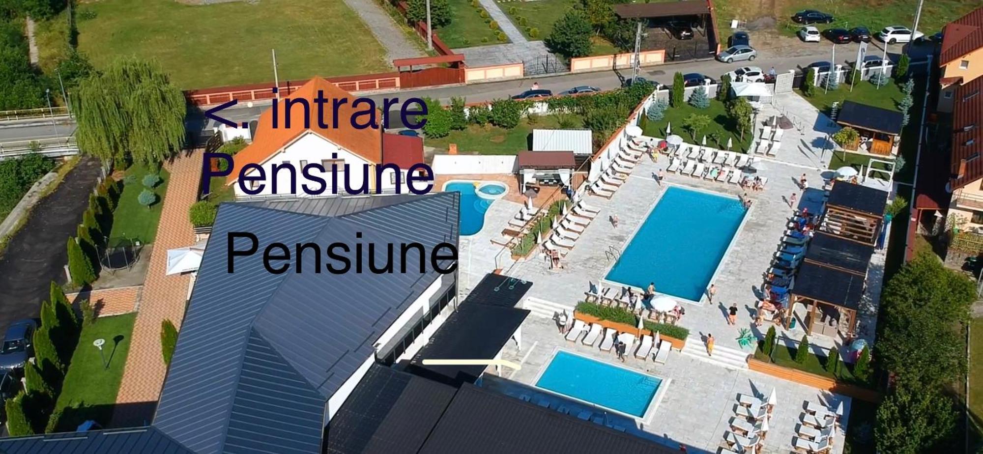 Vladesti Pensiunea White Department מראה חיצוני תמונה